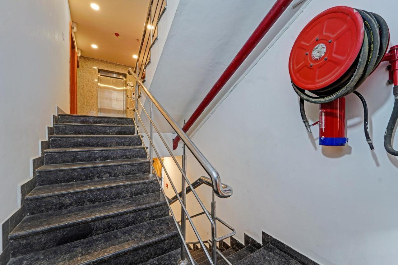 Hotel O J2 Service Apartment Chennai Exterior photo