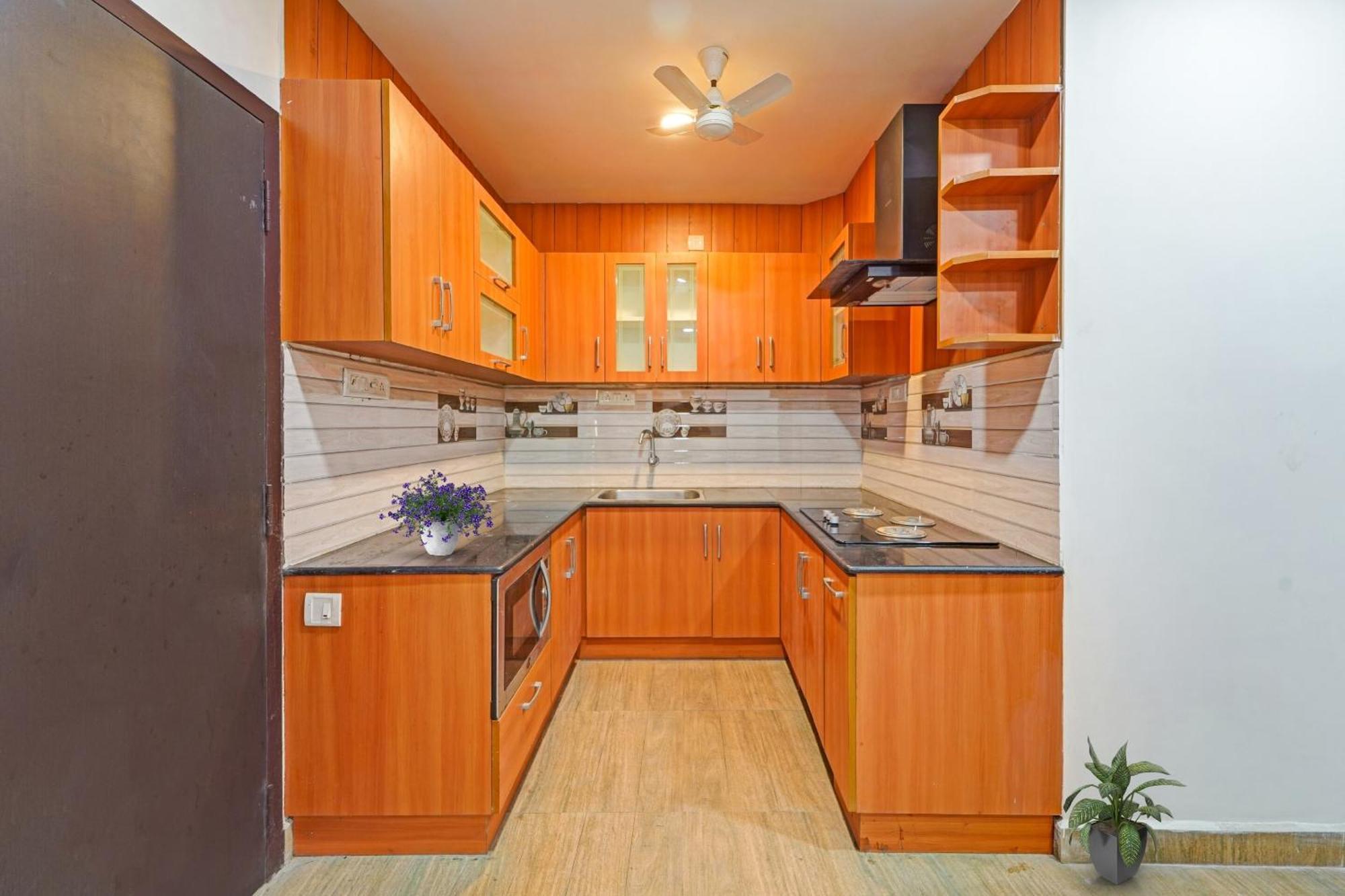 Hotel O J2 Service Apartment Chennai Exterior photo